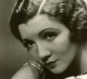 Vintage Lash extension service in Naples, FL